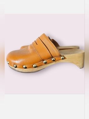 BY FAR Hans Tan Orange Wooden Leather Effortless Boho Chic‎ Clogs Sz EU 36
